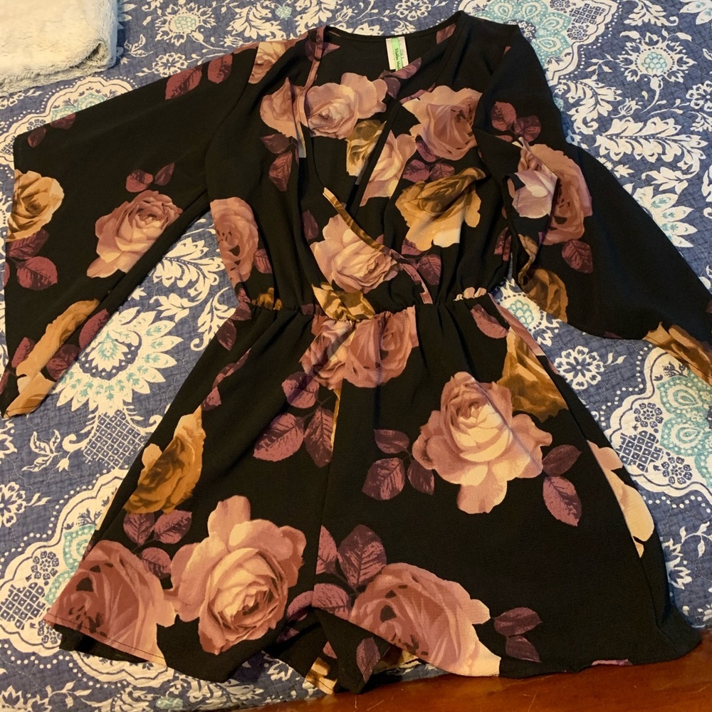 Jumpsuit - Picture 1 of 1